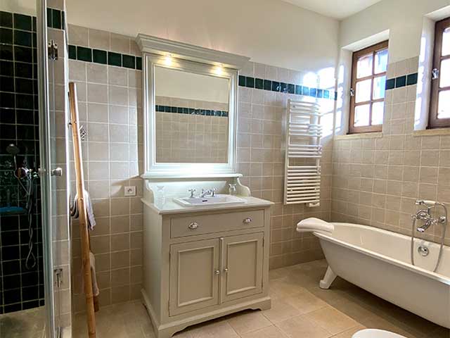 Salle de bain @ La Bastide de Roussillon